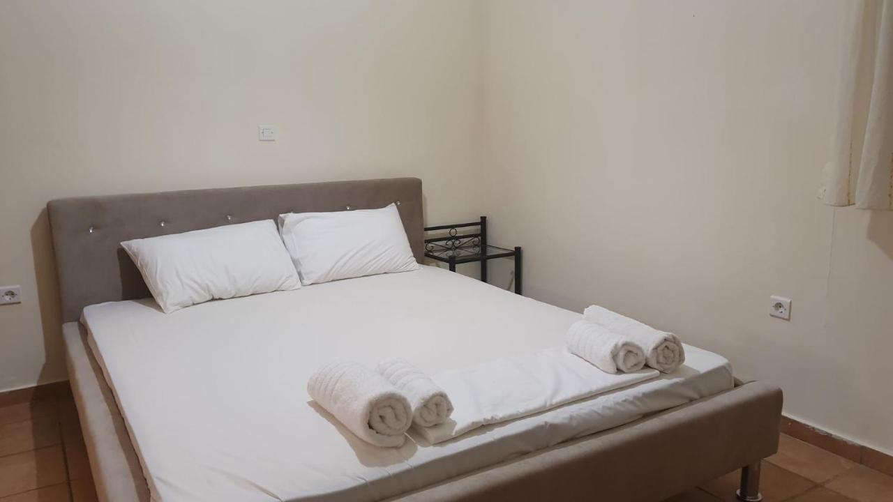 Frigano 1 Appartement Stoúpa Buitenkant foto