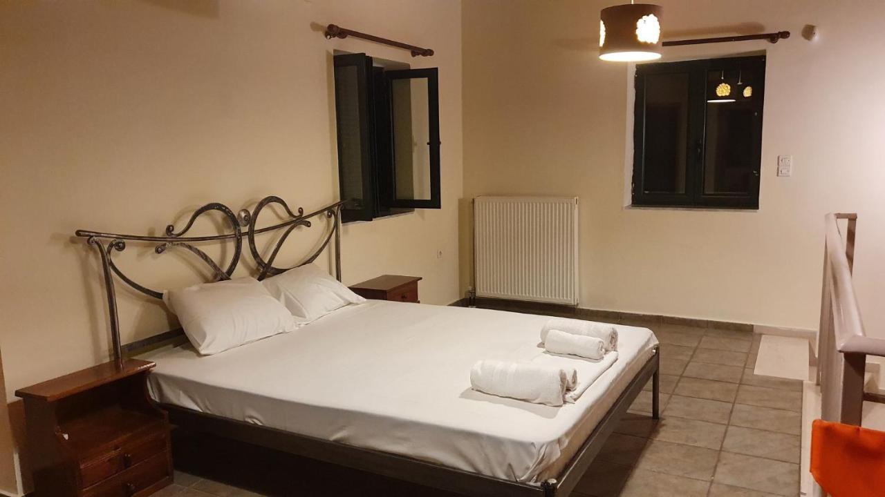 Frigano 1 Appartement Stoúpa Buitenkant foto